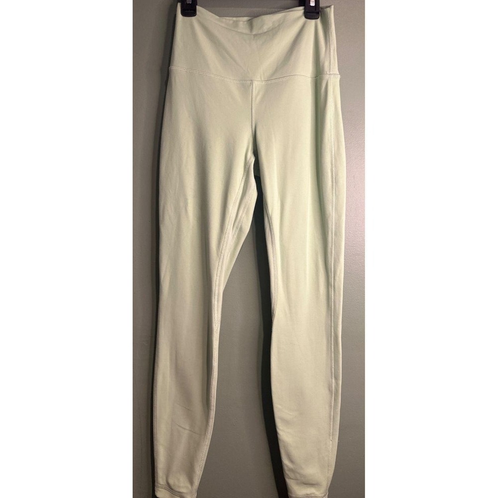 Lululemon High Rise Leggings Size 6 Light Green Yoga Running Gym Athleisure